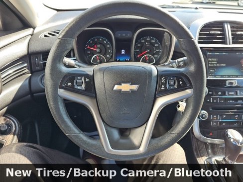 Used 2015 Chevrolet Malibu LT w/ Power Convenience Package image 14