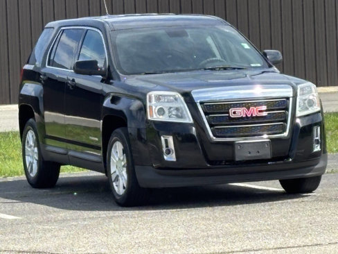 Used 2013 GMC Terrain SLE image 2