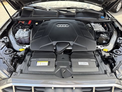 Used 2021 Audi Q7 3.0T Premium image 44