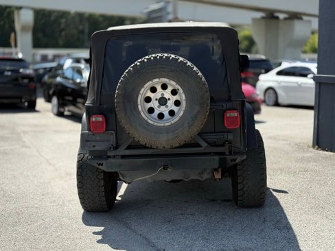 Used 2005 Jeep Wrangler SE image 4