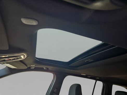 New 2025 Jeep Grand Cherokee Laredo X image 15