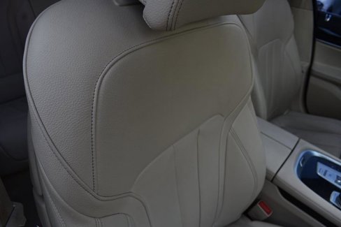 Used 2020 BMW 740i xDrive w/ Cold Weather Package image 23