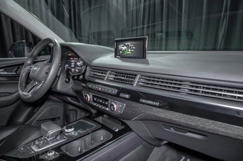 Used 2019 Audi Q7 3.0T Prestige w/ Prestige Package image 16