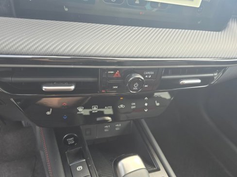 New 2025 Nissan Kicks SR w/ SR Premium Package image 33