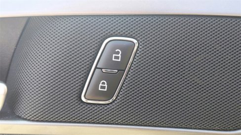 Used 2019 Ford Fusion SE image 17