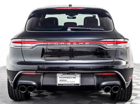 Certified 2024 Porsche Macan image 11