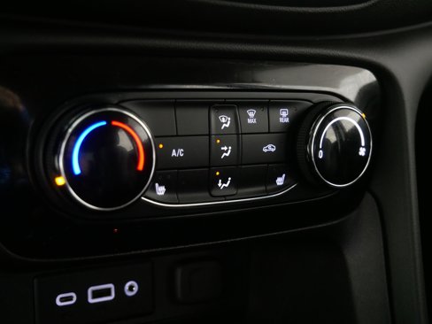 Used 2022 Buick Encore GX Preferred w/ Cold Weather Comfort Package image 23