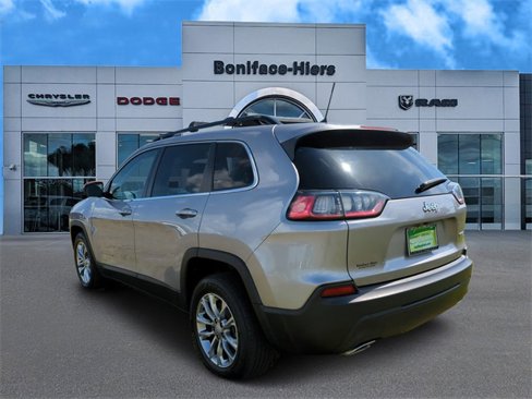 Used 2022 Jeep Cherokee Latitude Lux w/ Sun & Sound Group image 6