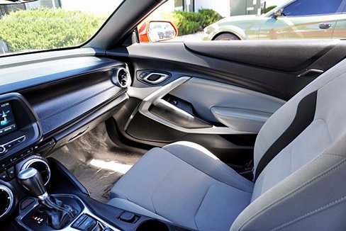 Used 2018 Chevrolet Camaro LT w/ RS Package image 21