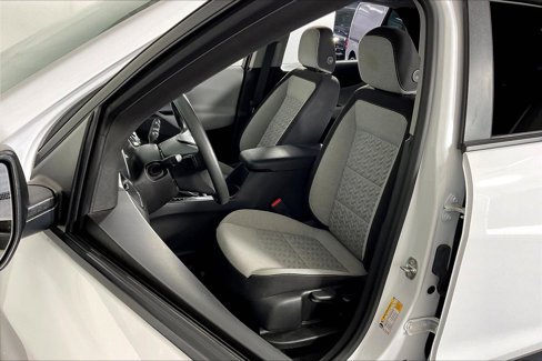 Used 2024 Chevrolet Equinox LS w/ Driver Confidence II Package image 34