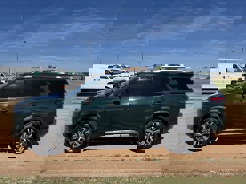 Used 2023 Nissan Pathfinder SL w/ Black Appearance Package image 4