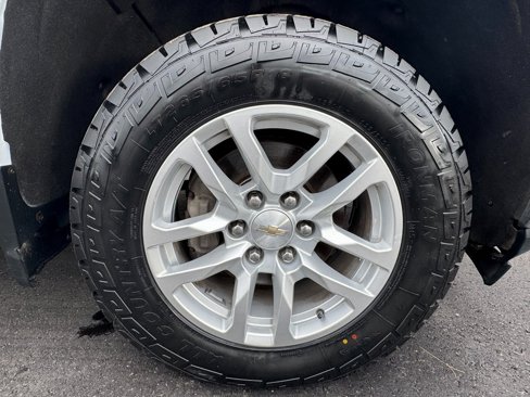 Used 2021 Chevrolet Silverado 1500 LT w/ Bed Protection Package image 39