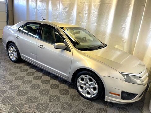 Used 2010 Ford Fusion SE image 9