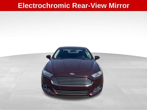Used 2013 Ford Fusion SE image 9
