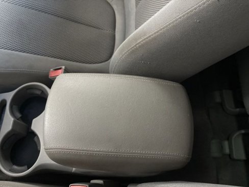 Used 2007 Kia Rondo EX w/ Premium Pkg image 32