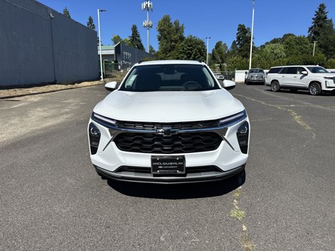 New 2025 Chevrolet Trax LT w/ Driver Confidence Package image 8