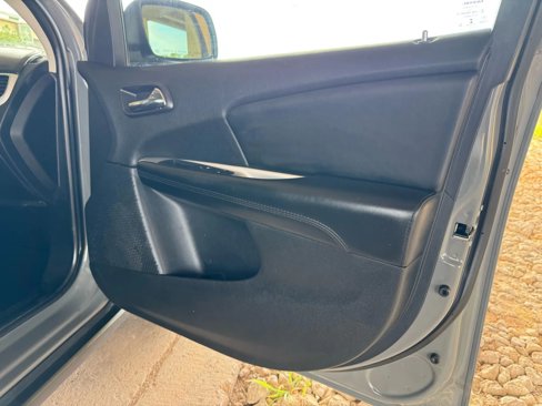 Used 2020 Dodge Journey SE w/ SE Popular Equipment Group image 24