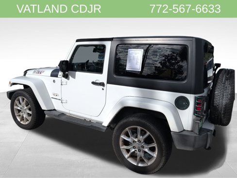 Certified 2016 Jeep Wrangler Sahara w/ Connectivity Group image 31