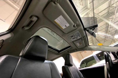 Used 2015 Toyota RAV4 Limited image 13