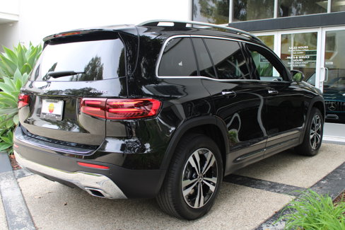 Certified 2025 Mercedes-Benz GLB 250 4MATIC image 7