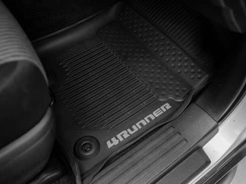 Used 2017 Toyota 4Runner SR5 image 24
