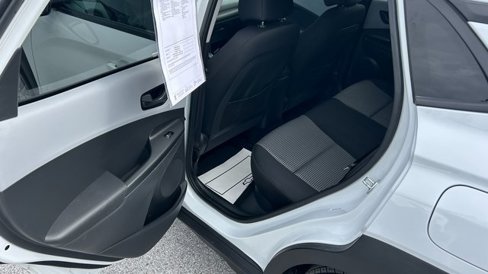 Used 2020 Hyundai Kona SEL image 23
