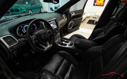 Used 2018 Jeep Grand Cherokee Trackhawk image 13