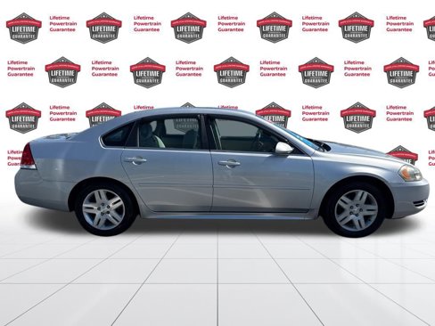 Used 2014 Chevrolet Impala LT w/ LT Sunroof Package image 4