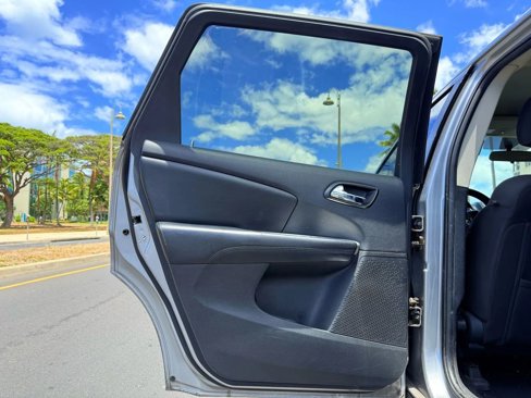 Used 2016 Dodge Journey SXT image 17