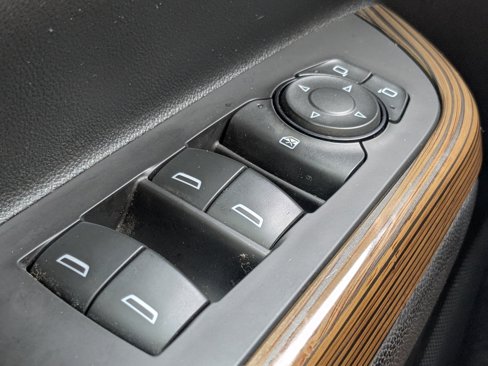 Used 2019 GMC Acadia SLE w/ LPO, Cargo Package image 21