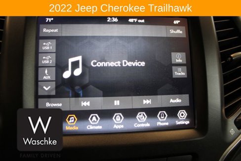 Used 2022 Jeep Cherokee Trailhawk image 49
