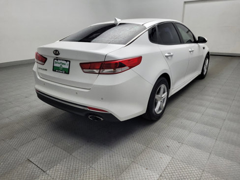 Used 2018 Kia Optima LX image 9