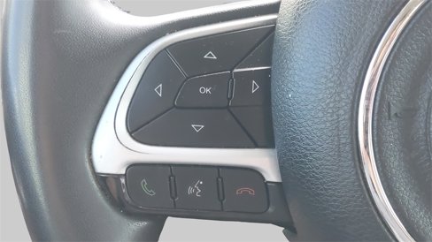 Used 2020 Jeep Renegade Latitude image 26