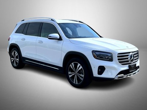 Used 2024 Mercedes-Benz GLB 250 image 3