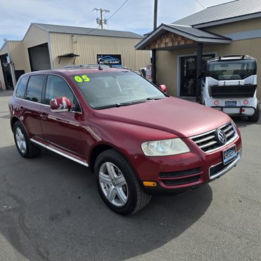 Used 2005 Volkswagen Touareg V8 image 1