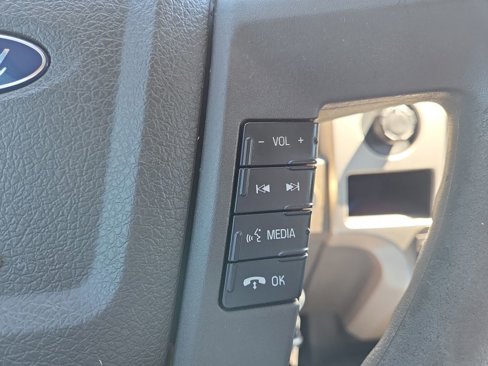 Used 2010 Ford F150 XLT image 24