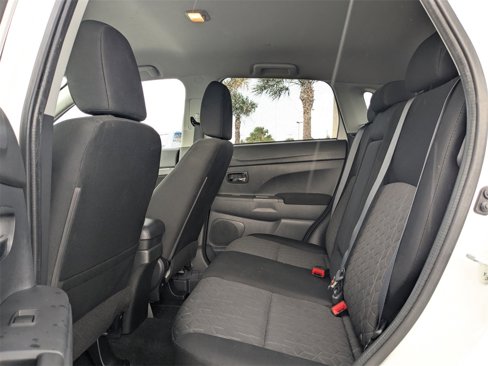 Used 2020 Mitsubishi Outlander Sport ES image 16