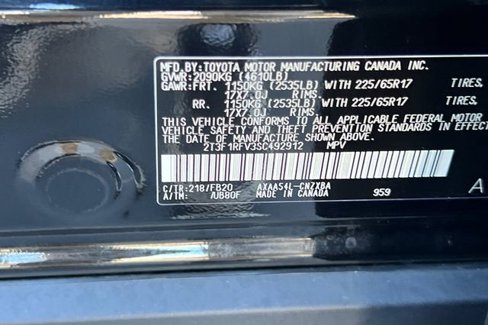 Certified 2025 Toyota RAV4 LE image 39