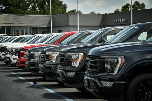 Used 2015 GMC Yukon SLT w/ Open Road Package image 15
