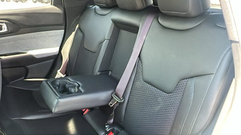 New 2025 Jeep Compass Latitude image 18