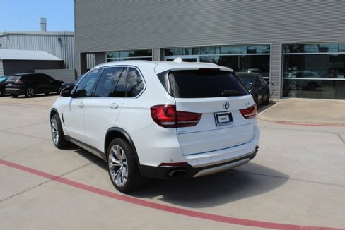 Used 2018 BMW X5 sDrive35i w/ Premium Package image 11