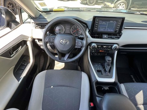 Used 2019 Toyota RAV4 XLE image 16