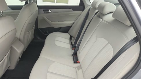 Used 2016 Hyundai Sonata SE image 24