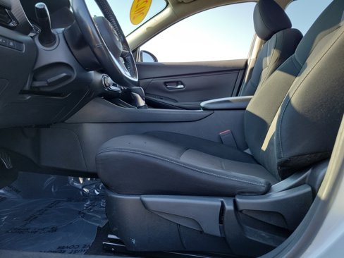 Used 2022 Nissan Sentra SV image 16
