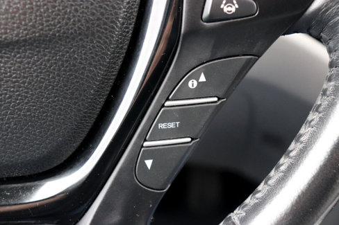 Used 2016 Honda Pilot Touring image 41