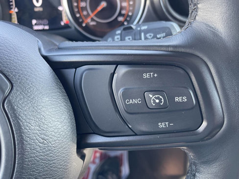Used 2022 Jeep Wrangler Unlimited Sport image 17