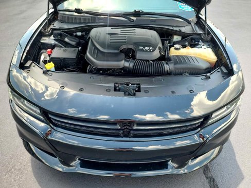 Used 2019 Dodge Charger SXT image 37