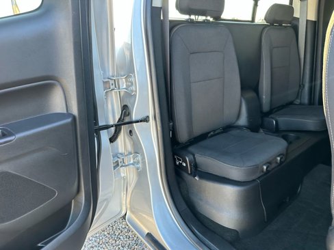 Used 2018 Chevrolet Colorado LT w/ LT Convenience Package image 23