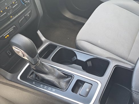 Used 2019 Ford Escape S image 26