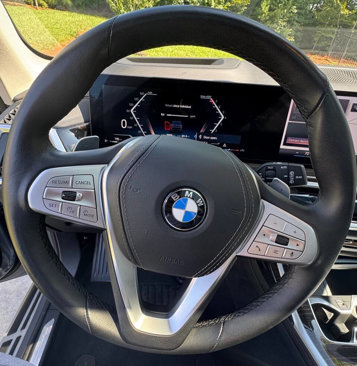 Used 2024 BMW X7 xDrive40i image 17